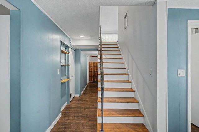 2725 Parkview Boulevard, Robbinsdale, MN 55422