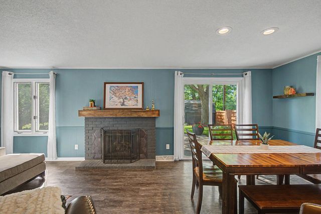 2725 Parkview Boulevard, Robbinsdale, MN 55422