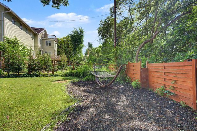 2725 Parkview Boulevard, Robbinsdale, MN 55422