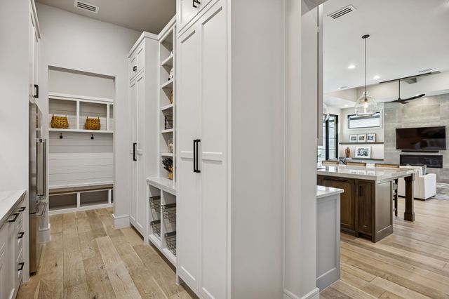 4401 Saddleback Lane, Southlake, TX 76092