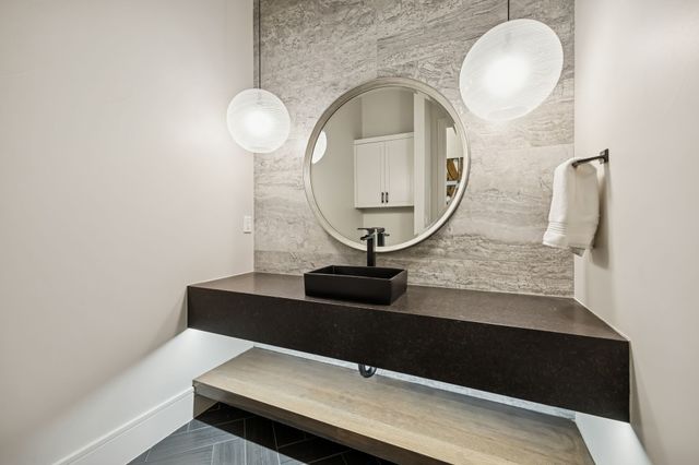 4401 Saddleback Lane, Southlake, TX 76092