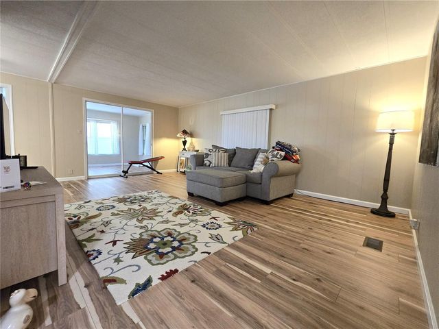 6710 36TH AVENUE E 145, Palmetto, FL 34221