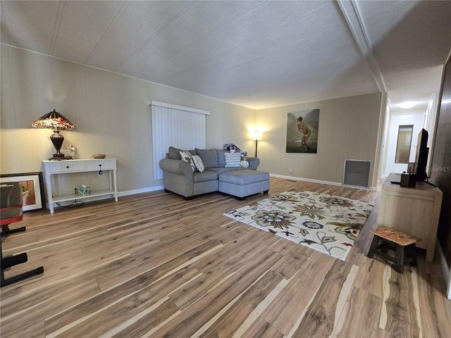 6710 36TH AVENUE E 145, Palmetto, FL 34221