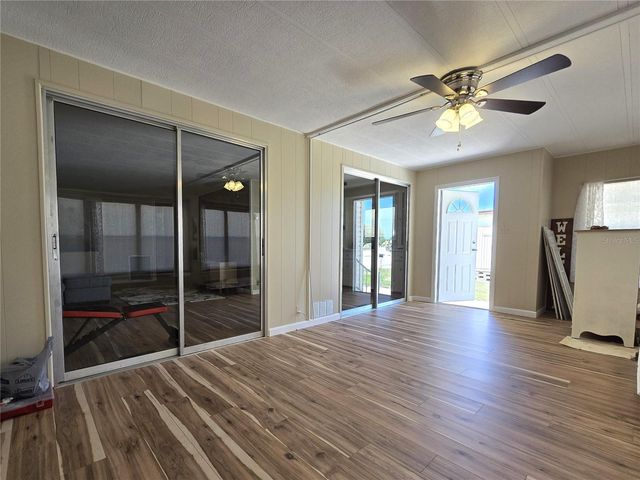 6710 36TH AVENUE E 145, Palmetto, FL 34221