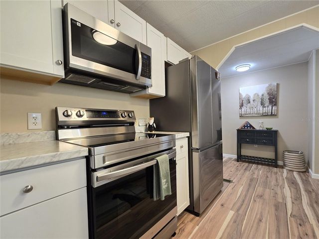 6710 36TH AVENUE E 145, Palmetto, FL 34221