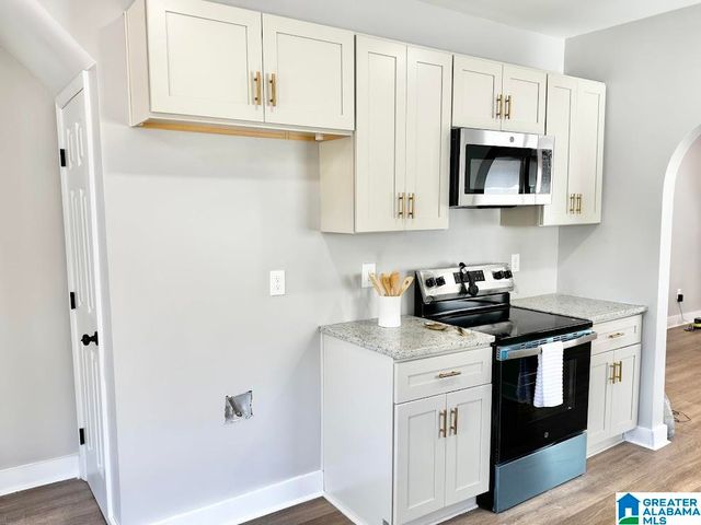 2104 31ST STREET ENSLEY SW, Birmingham, AL 35208