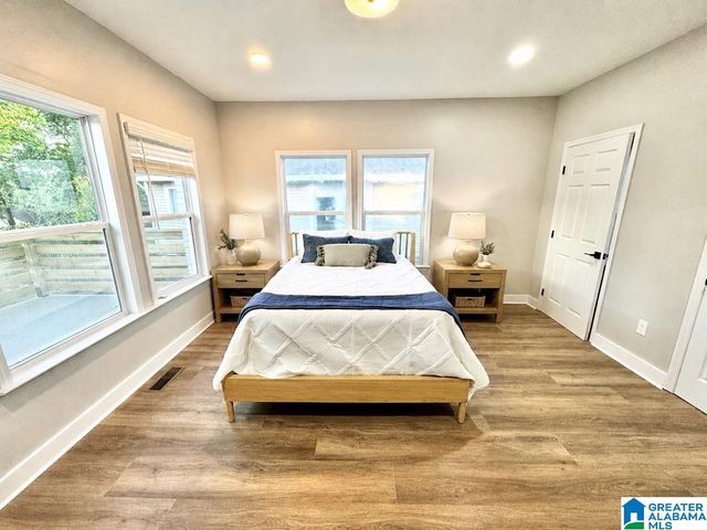 2104 31ST STREET ENSLEY SW, Birmingham, AL 35208