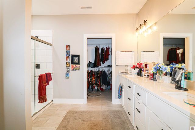 101 Twinson Court, Paducah, KY 42001