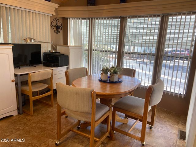 2010 S Crow Avenue, Apache Junction, AZ 85119