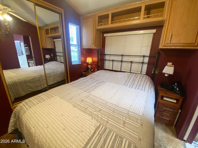 2010 S Crow Avenue, Apache Junction, AZ 85119