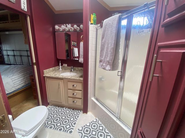 2010 S Crow Avenue, Apache Junction, AZ 85119