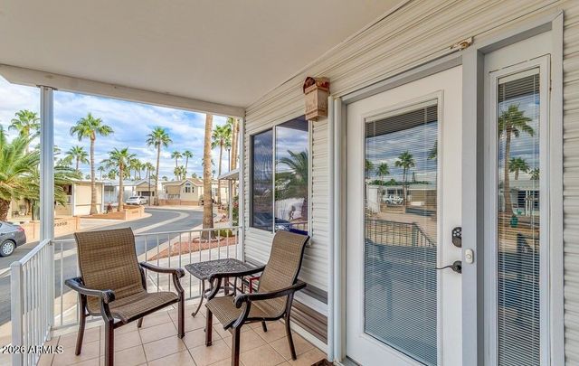 2010 S Crow Avenue, Apache Junction, AZ 85119