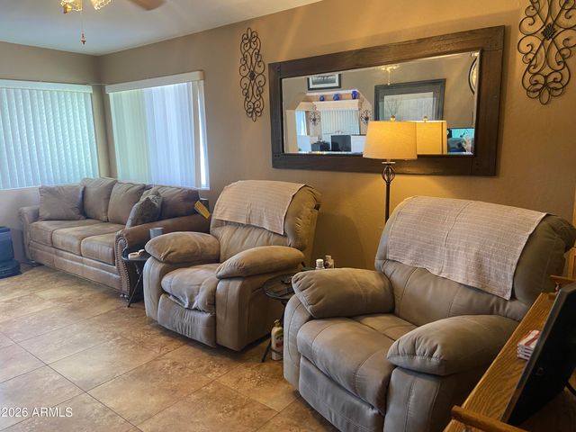 2010 S Crow Avenue, Apache Junction, AZ 85119