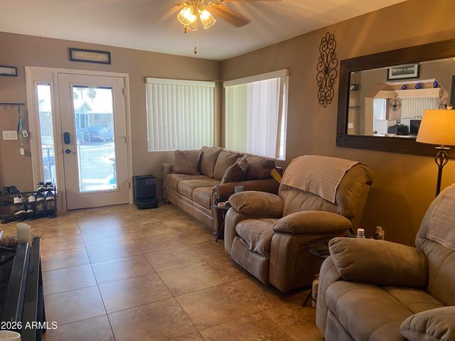 2010 S Crow Avenue, Apache Junction, AZ 85119