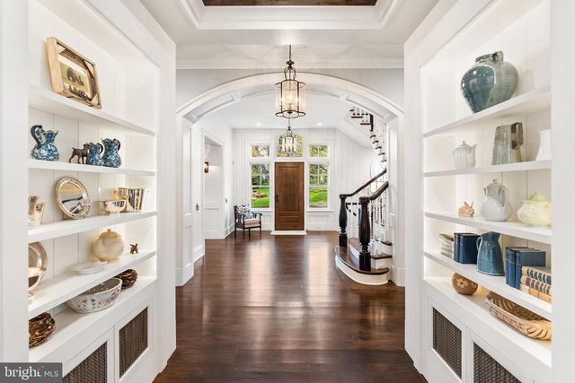 6529 SOTHORON RD, Mclean, VA 22101