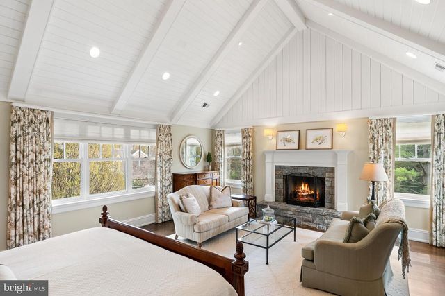 6529 SOTHORON RD, Mclean, VA 22101