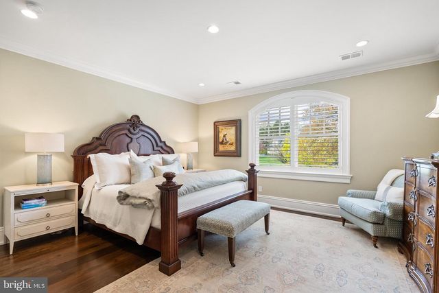 6529 SOTHORON RD, Mclean, VA 22101