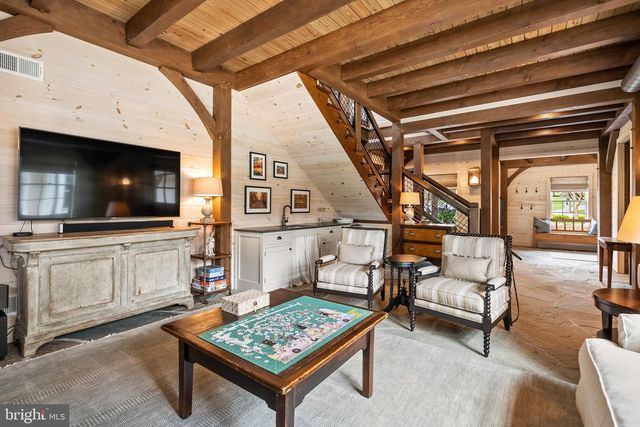 6529 SOTHORON RD, Mclean, VA 22101