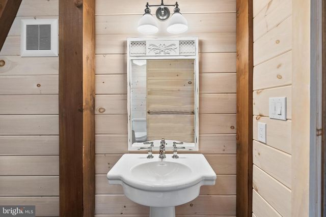 6529 SOTHORON RD, Mclean, VA 22101