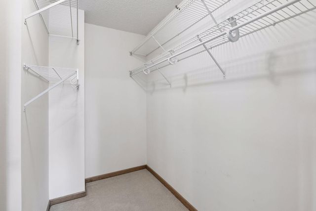 1201 Yale Place 809, Minneapolis, MN 55403