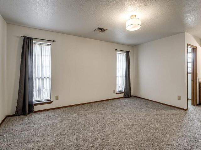1058 Mulbury Mansion, Yukon, OK 73099