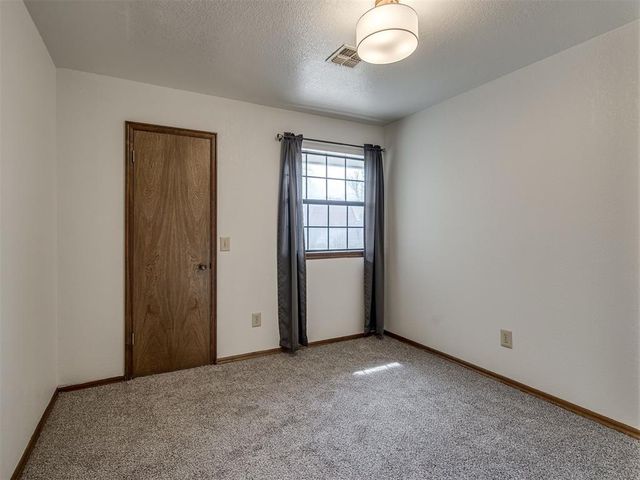 1058 Mulbury Mansion, Yukon, OK 73099