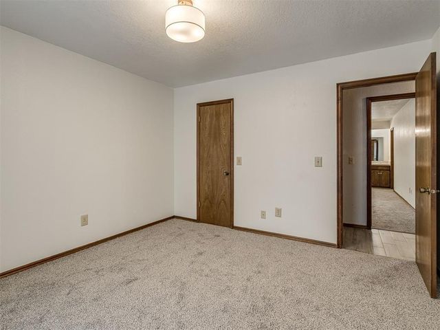 1058 Mulbury Mansion, Yukon, OK 73099
