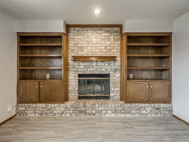 1058 Mulbury Mansion, Yukon, OK 73099