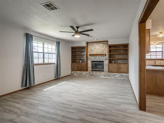 1058 Mulbury Mansion, Yukon, OK 73099
