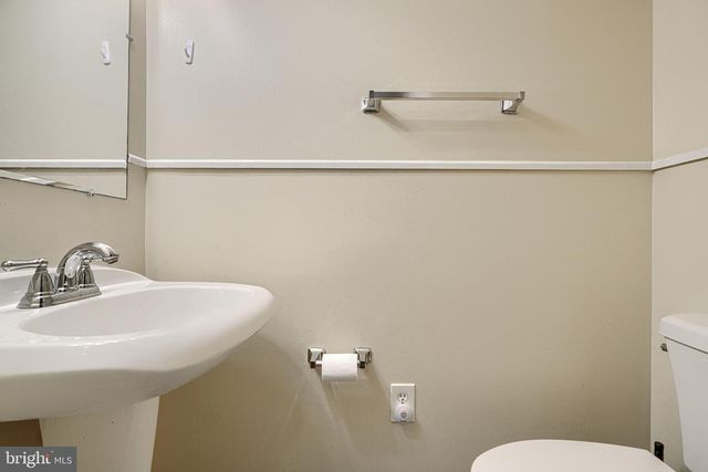 1368 NALLEY TER, Landover, MD 20785