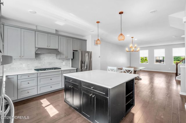 30 Audley Street, North Brunswick, NJ 08902