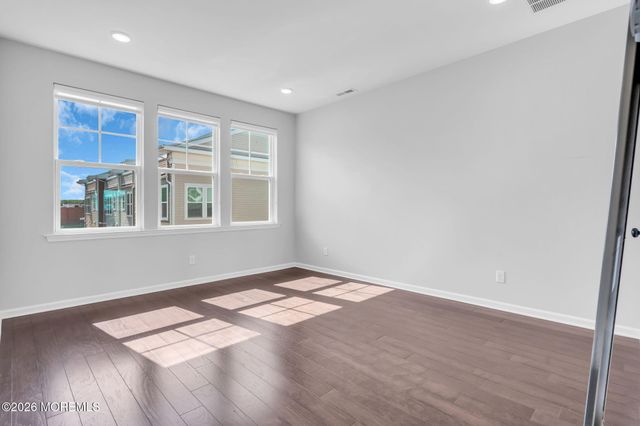 30 Audley Street, North Brunswick, NJ 08902