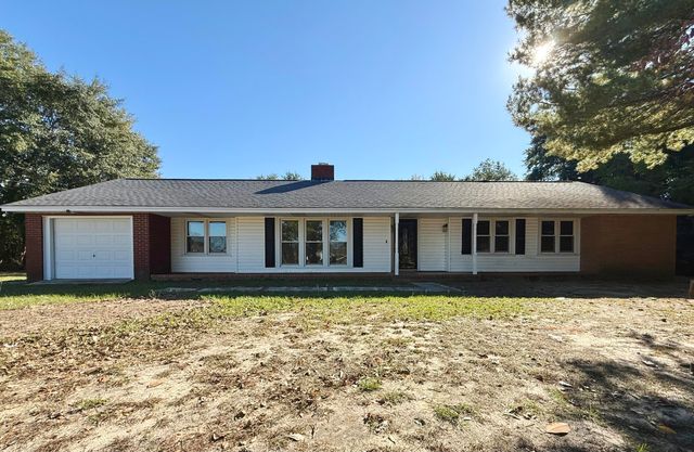 3104 Chris Drive, Dalzell, SC 29040