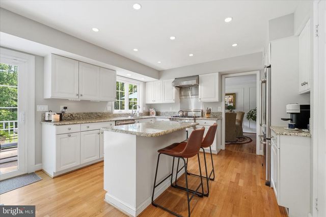 15113 WATER OAK DR, Darnestown, MD 20878