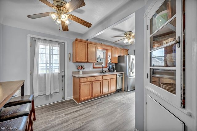 6133 W 54th Street, Parma, OH 44129