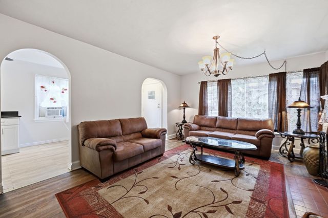 101 Court St, Westfield, MA 01085