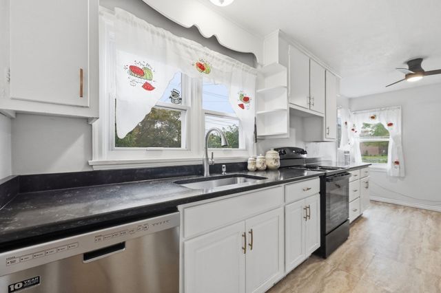 101 Court St, Westfield, MA 01085