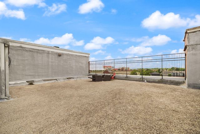 2520 S 3rd Street 112, Louisville, KY 40208