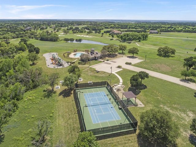 8532 Summerhill Lane, Cleburne, TX 76033