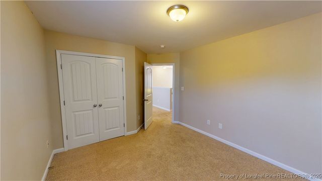 541 Roanoke Drive, Raeford, NC 28376