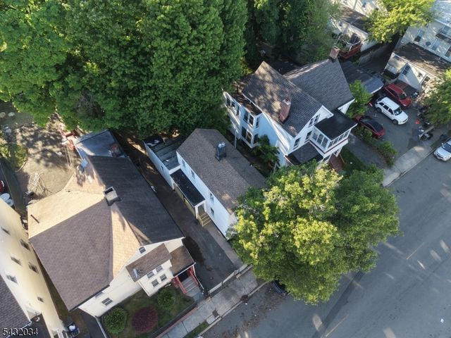 127 Steuben St, East Orange City, NJ 07018