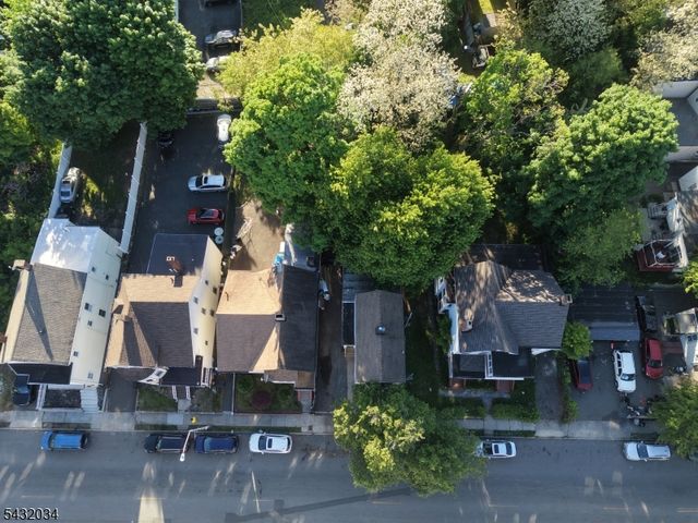 127 Steuben St, East Orange City, NJ 07018