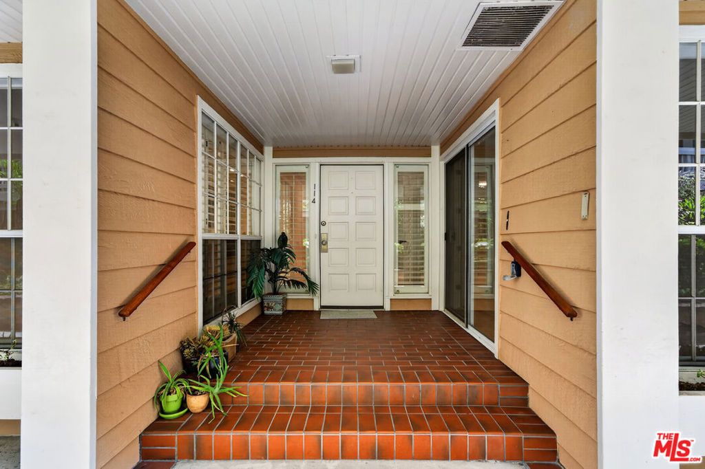 4338 Redwood Avenue B114, Marina Del Rey, CA 90292 — photo 2