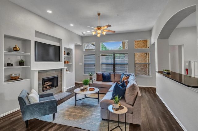 1601 Long Prairie Court, Allen, TX 75002