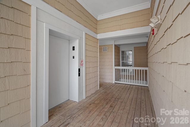 18742 Nautical Drive 301, Cornelius, NC 28031