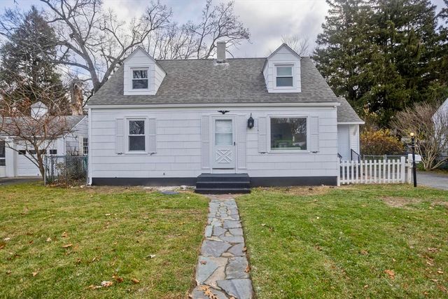 99 Massreco St, Springfield, MA 01109