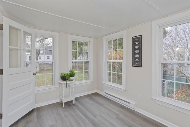 99 Massreco St, Springfield, MA 01109