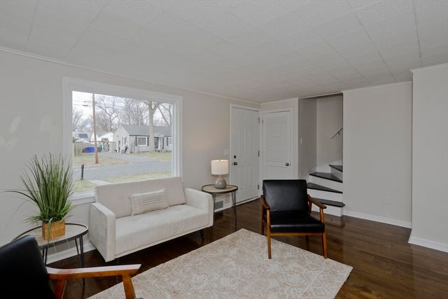 99 Massreco St, Springfield, MA 01109