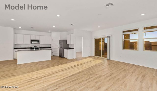 12256 E Morris Carson Drive, Vail, AZ 85641