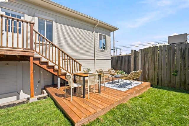 4205 West St, Oakland, CA 94608